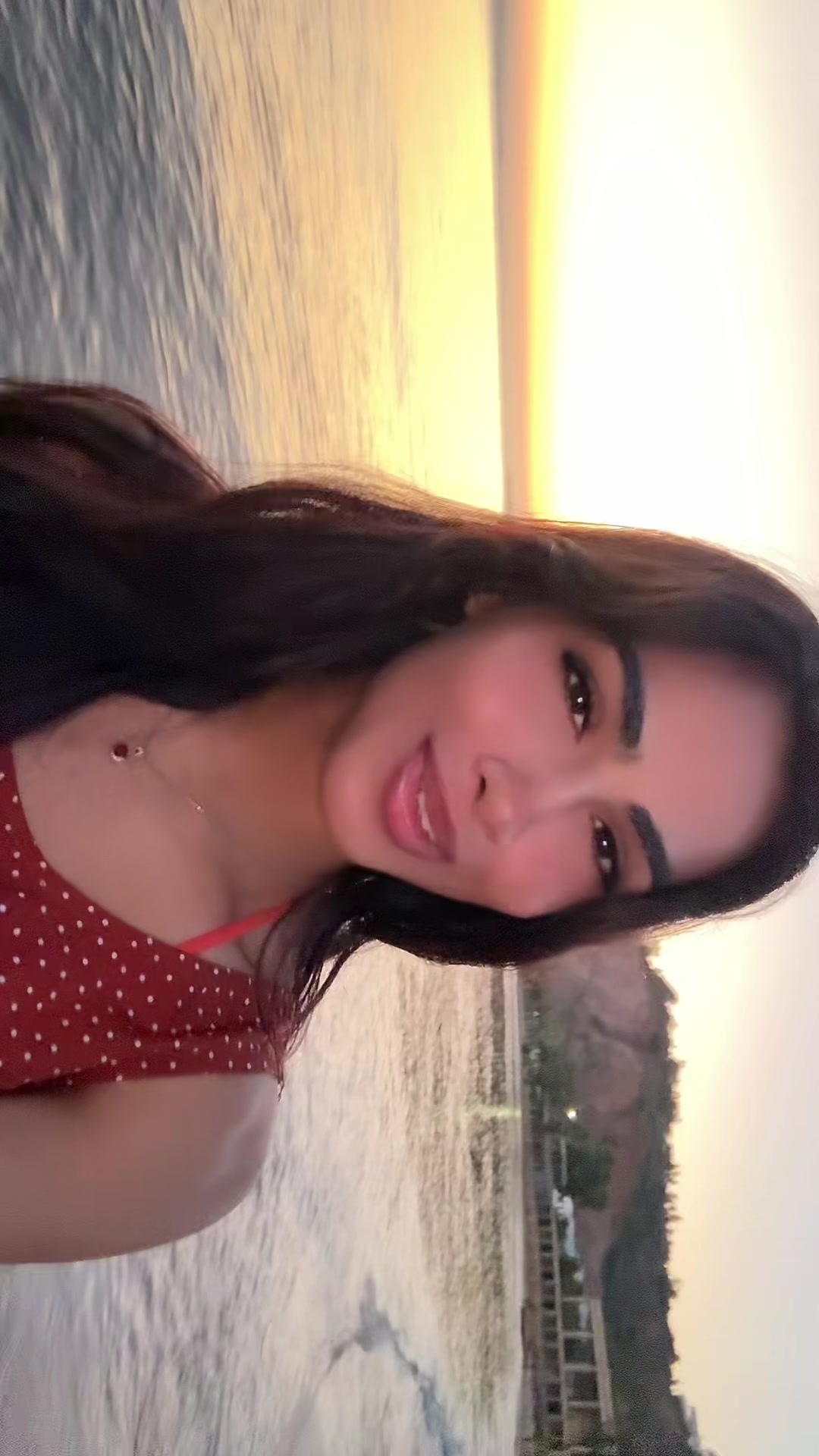 @Rosa 🦋