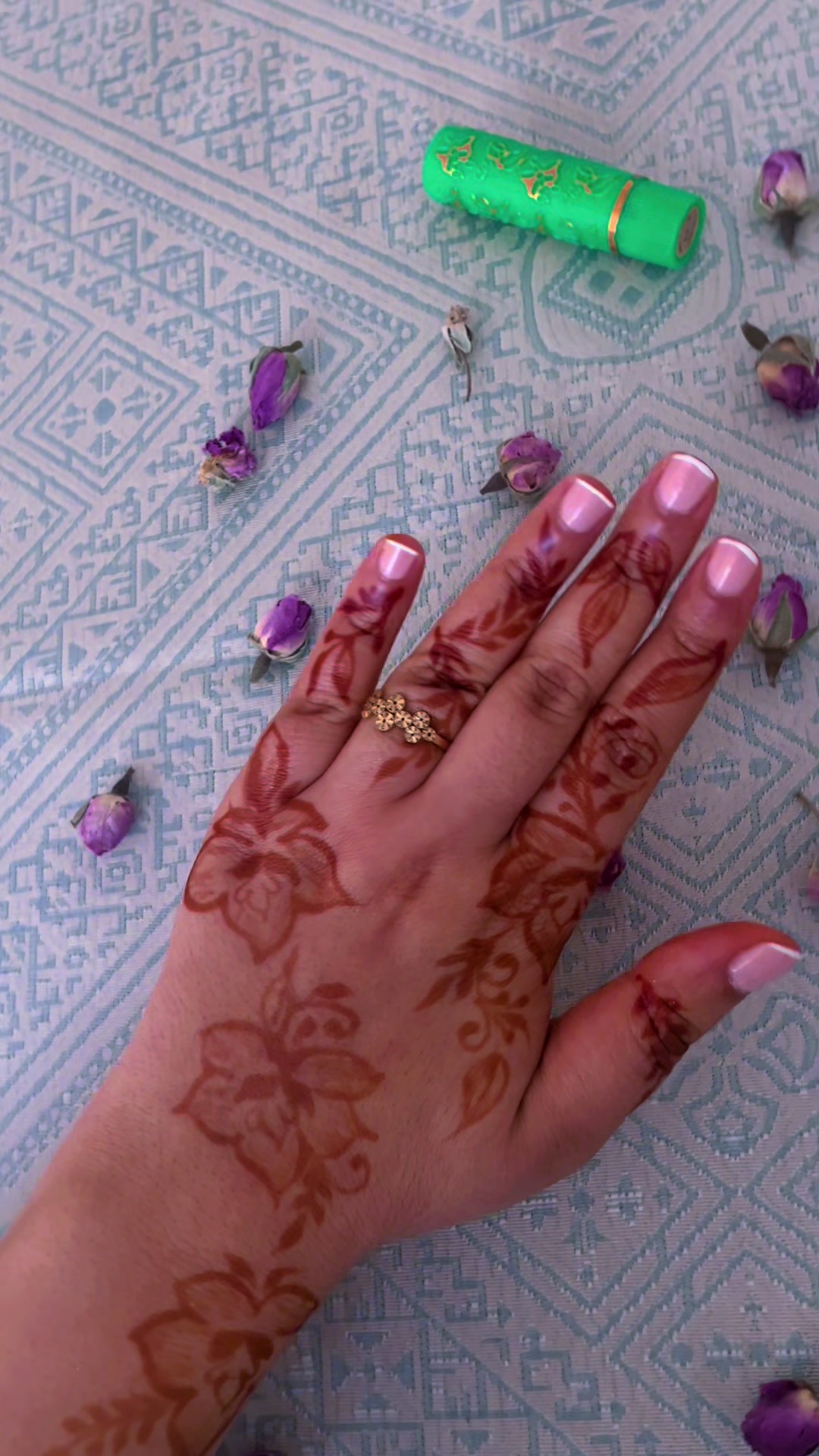 @henna.by.zeyna