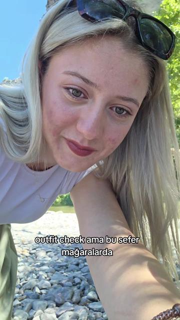 @Aleyna Şahin