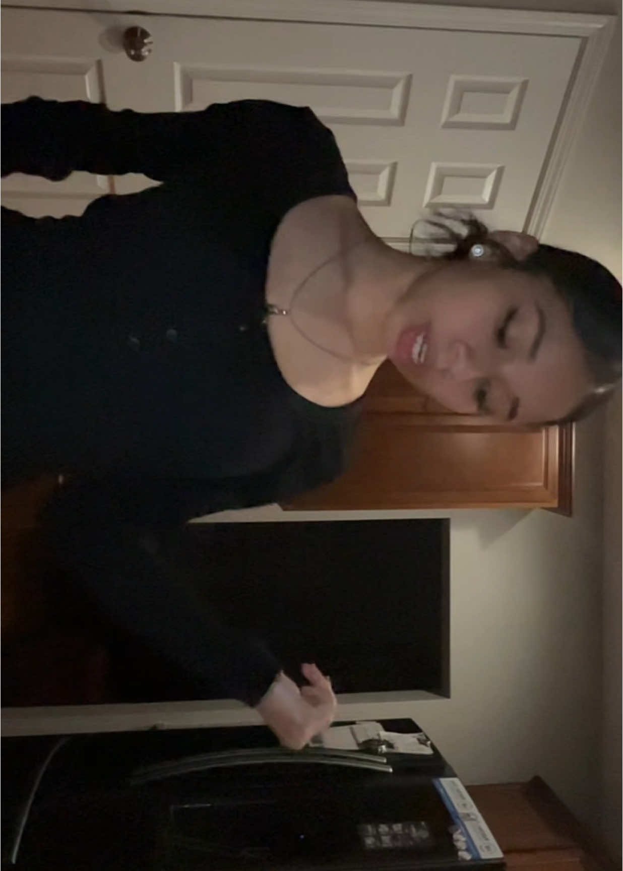 @𝖆