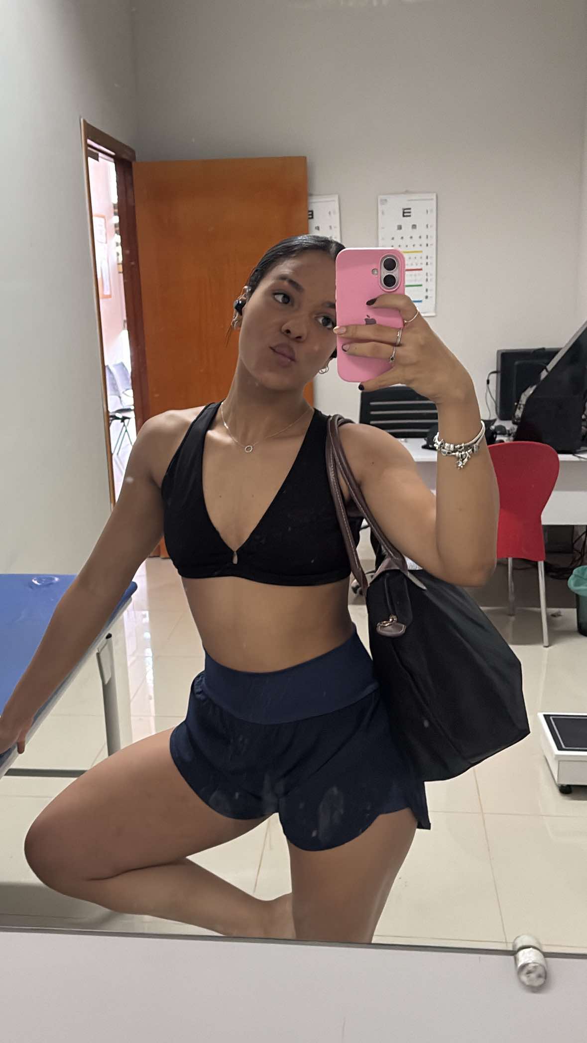 @ysla_queirozzz