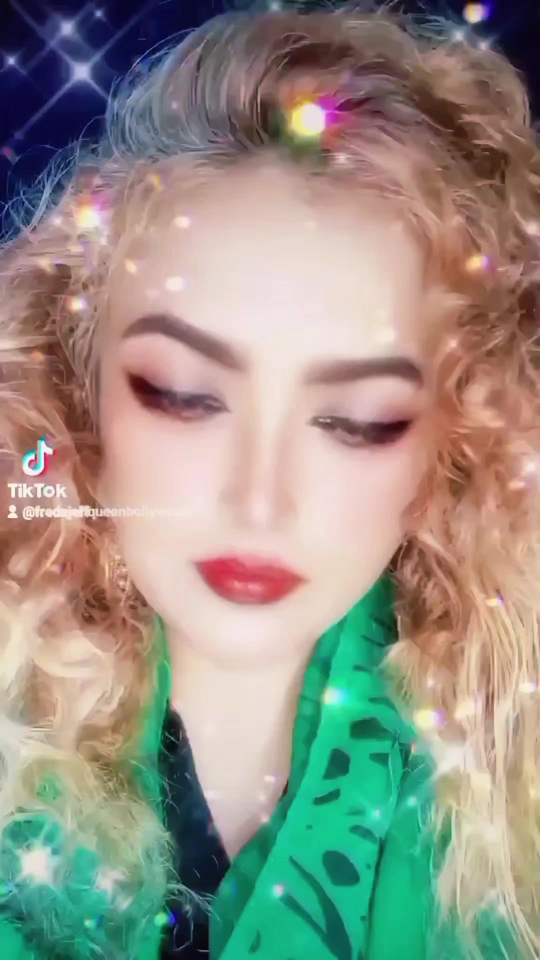 @🌹ƑƦЄƊAʆЄƑƑƢƲЄЄƝƁƠԼԼƳƜƠƠƊ🇸🇬