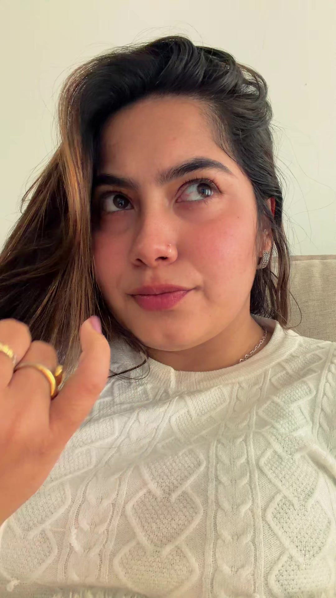 @Thainá