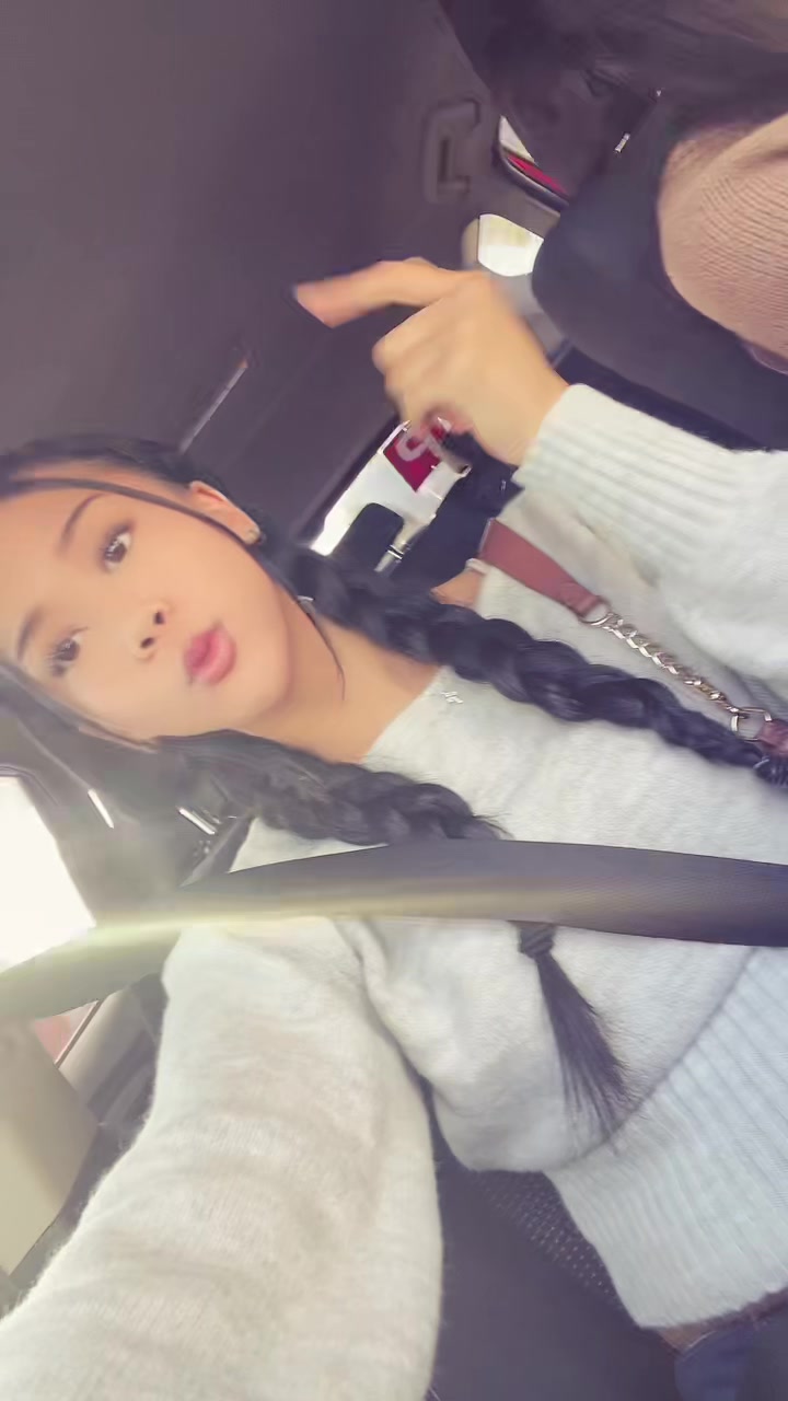@67gigglebunny
