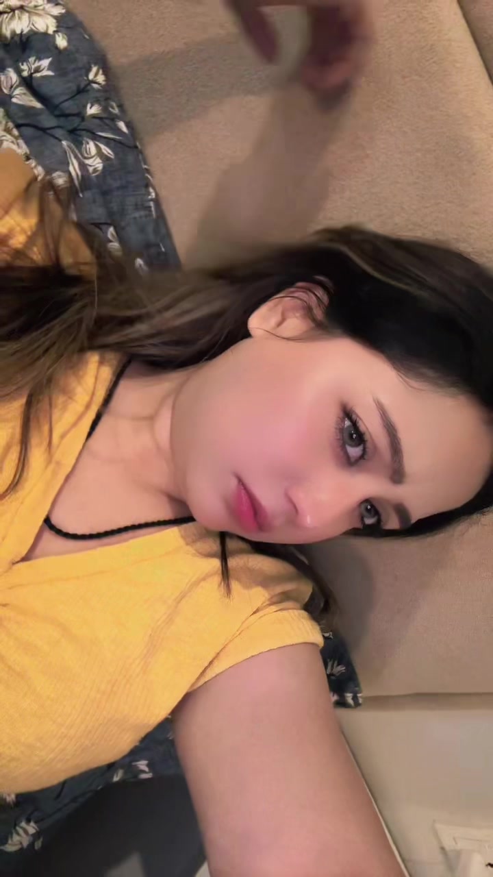 @ChawLa🥀