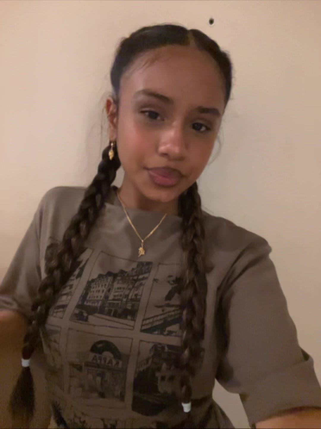 @𝐡𝐲𝐚𝐜𝐢𝐧𝐭𝐡 ᥫ᭡