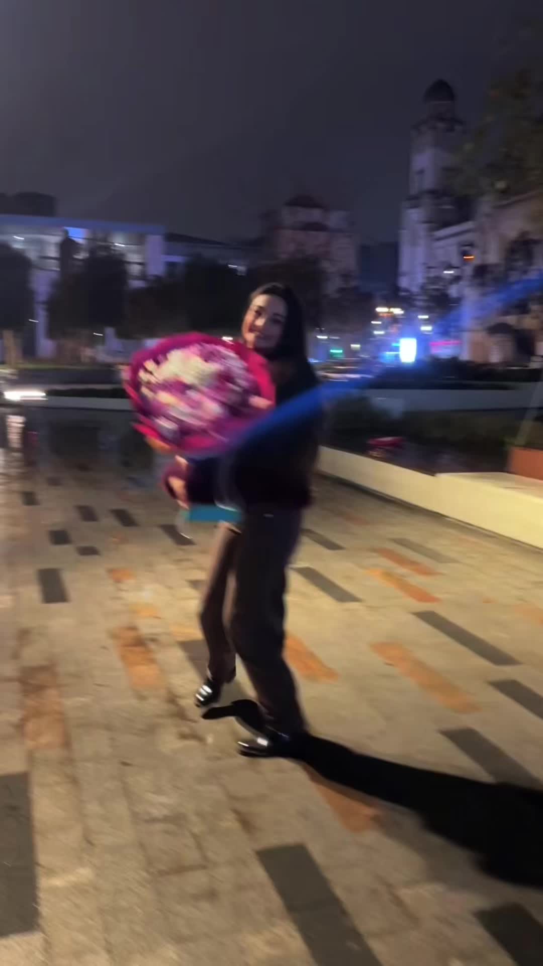 @nilaure_