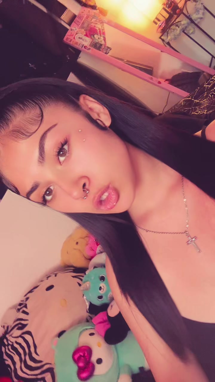 @𝓐𝓵𝓲𝓷𝓪.