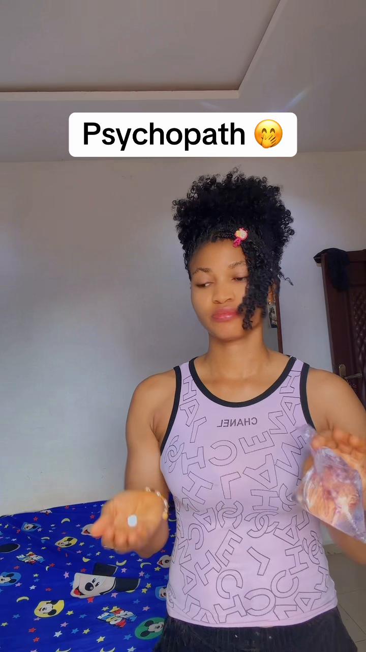 @chikitotheschoolgirl