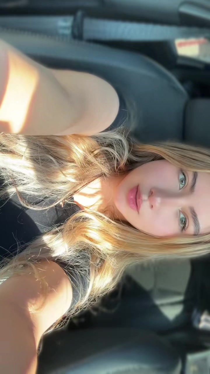 @angie_santos ྀིྀ