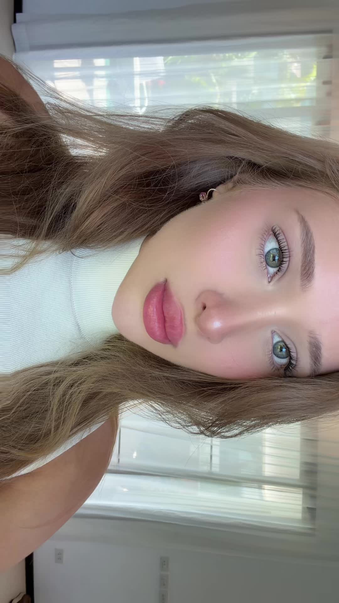 @Yana🩰🫧