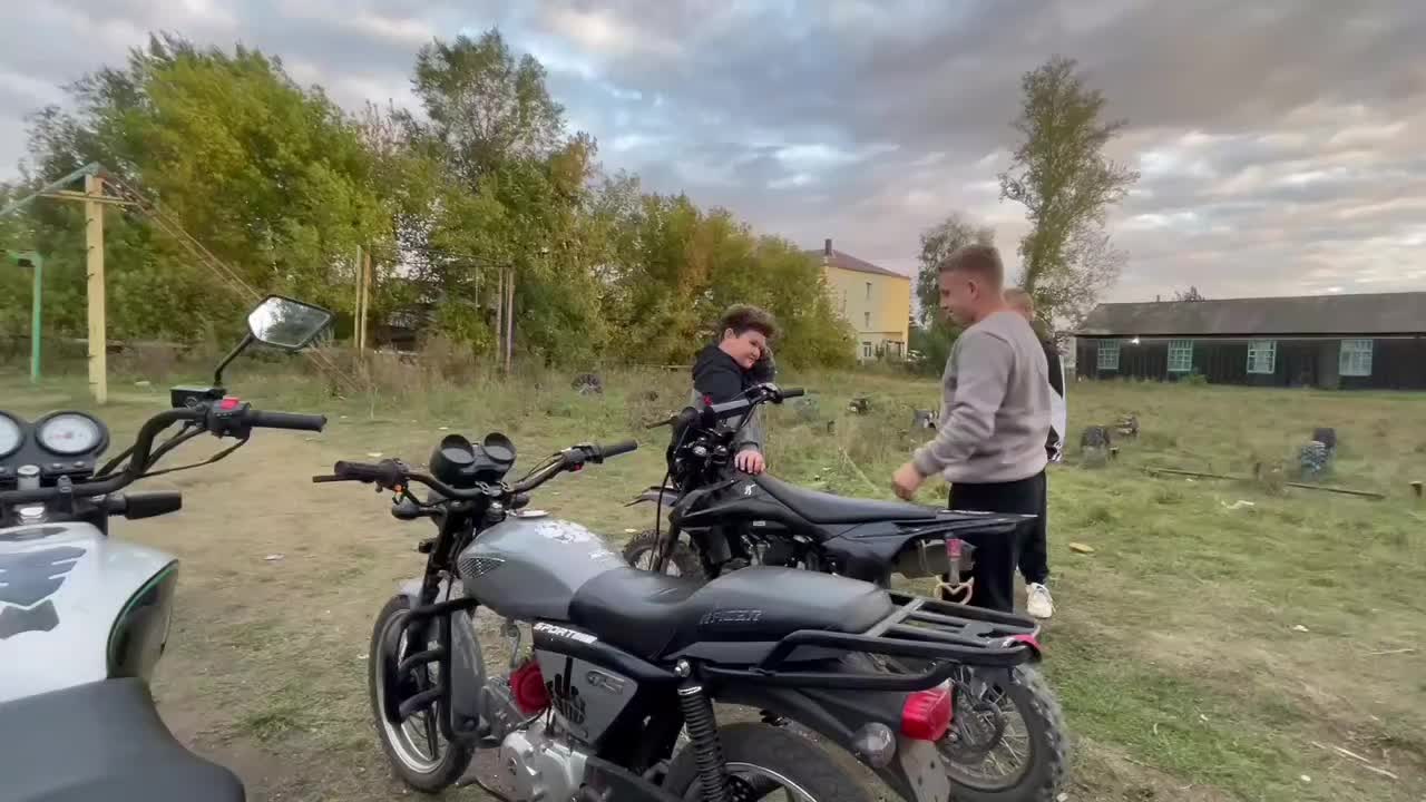 @K0rab1