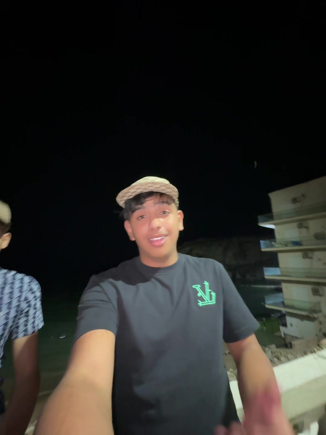 @๐๐จ๐บ๐ฐ๐ต๐ฌ๐๐ฝ๐น๐จ๐ฐ๐งโ๏ธ