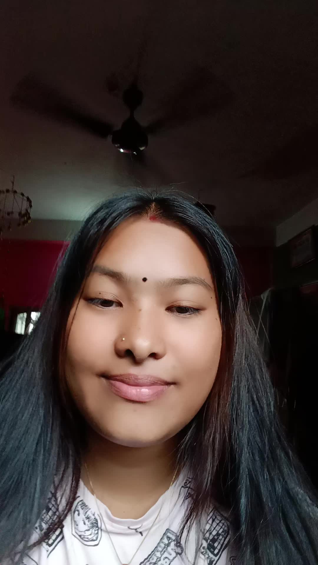 @Miss thapa 💋🤞