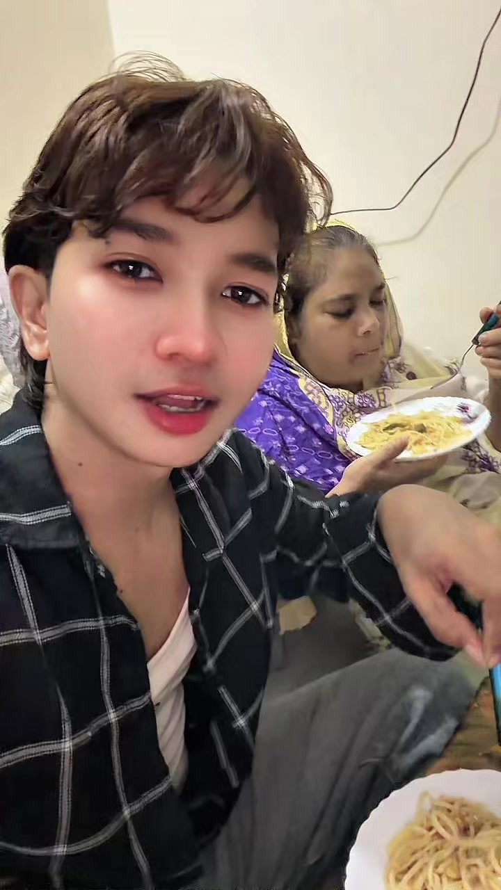 @𝑴𝒂𝒉𝒆𝒆𝒓