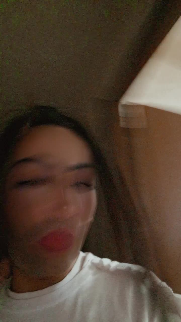 @Melania