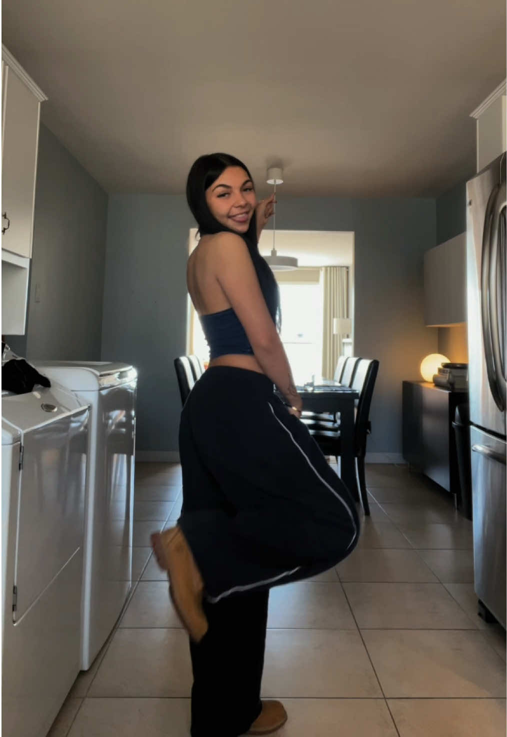 @janyeve_jobin