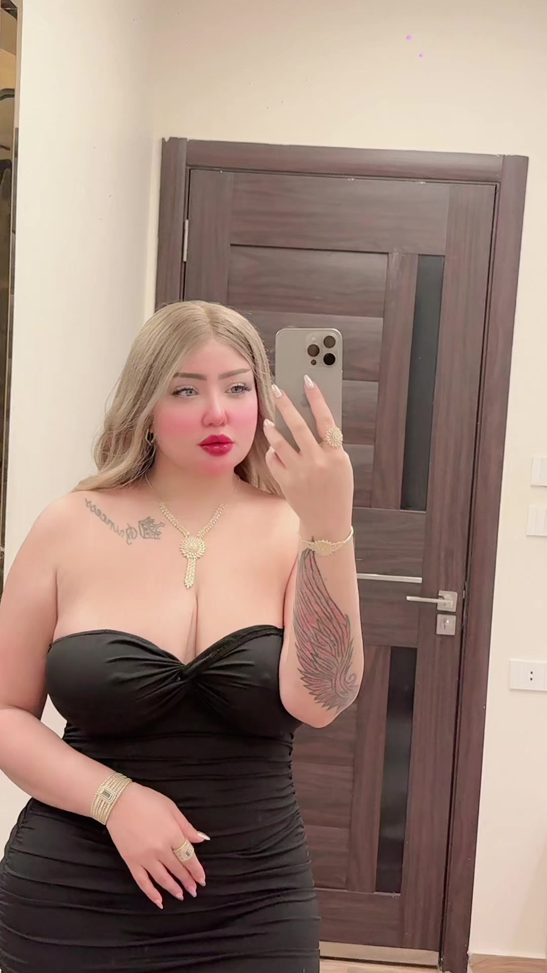 @boosy - بوسي