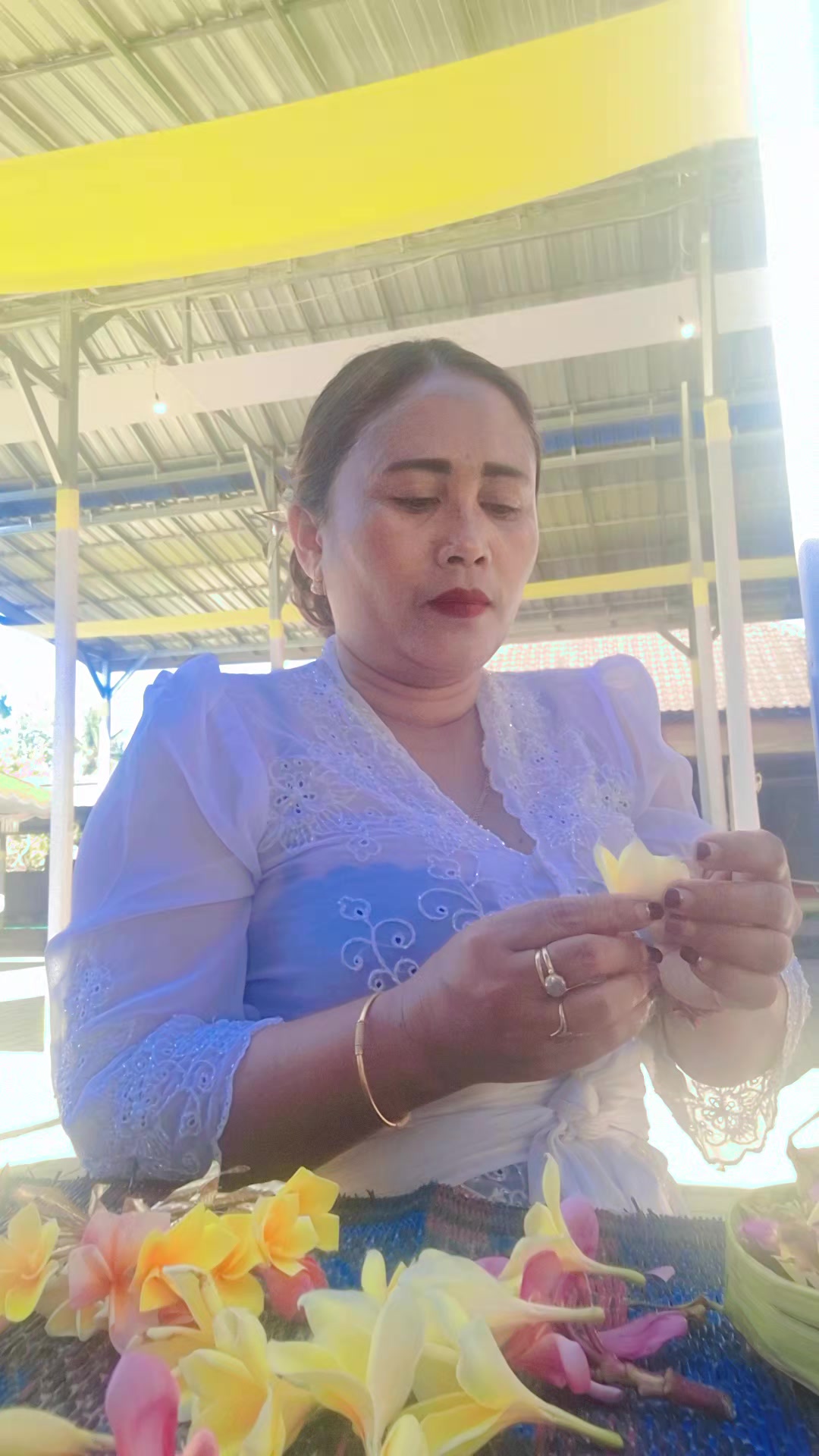 @Hendra Rahayu,24