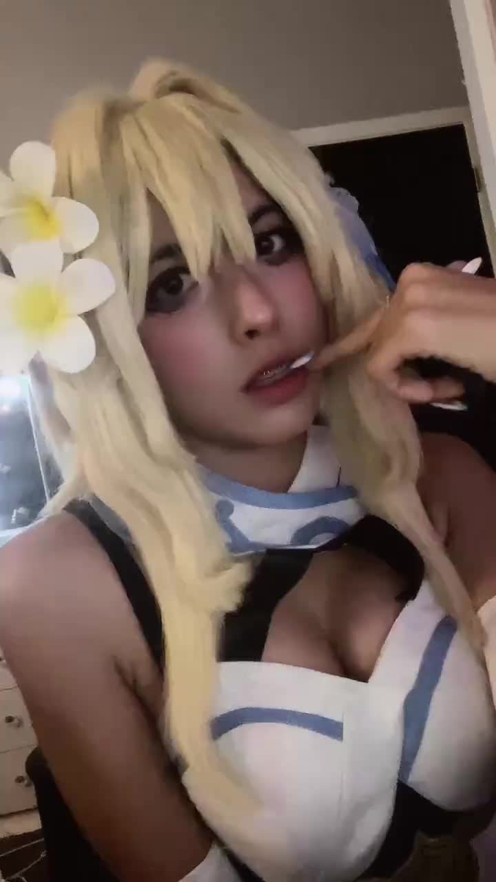 @𑣲 •ᴄʜᴇʀʀʏ• ꨄ