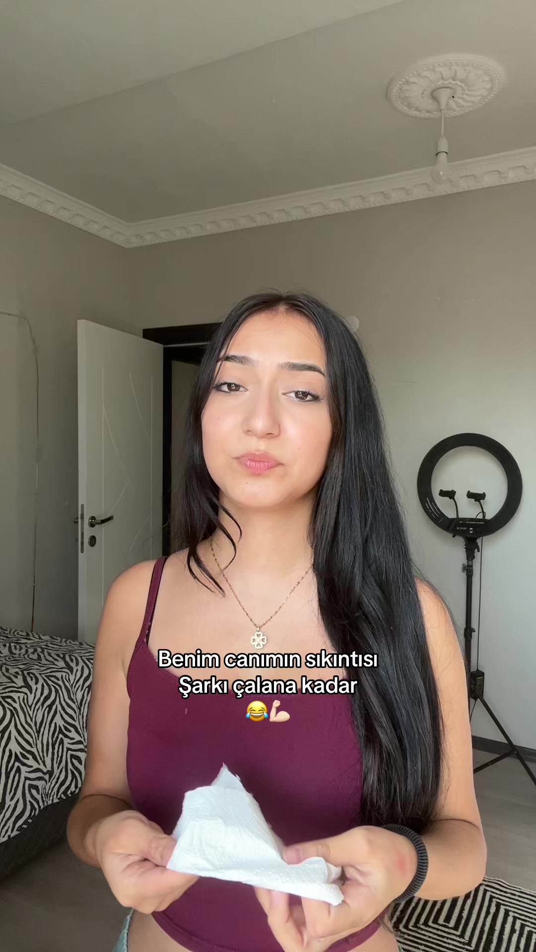 @𝑮𝒂𝒎𝒛𝒆 ☆