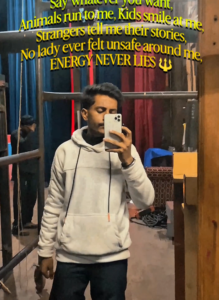 @𝙼𝚛.𝚂𝚞𝙳𝙷𝚊𝙺𝚊𝚛🤍