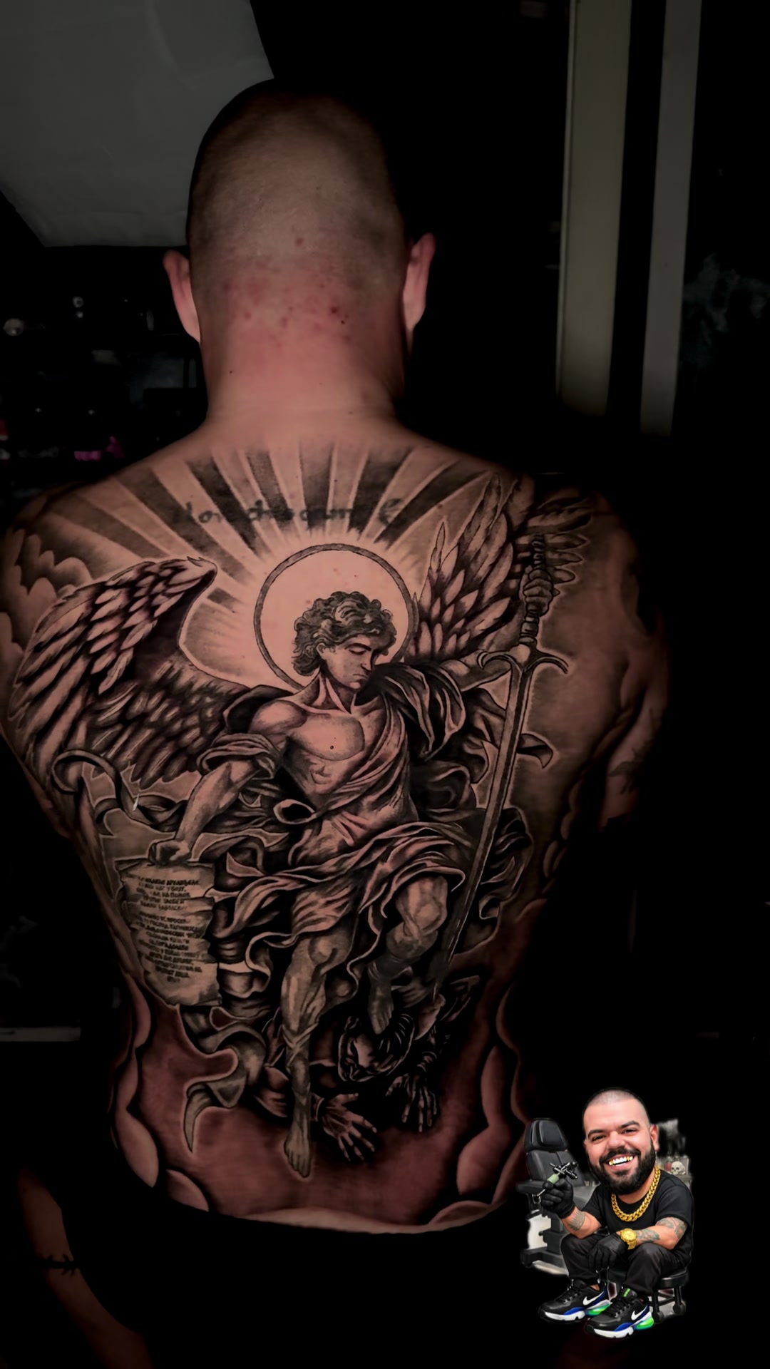 @* FIKULA • Tattoo Artist
