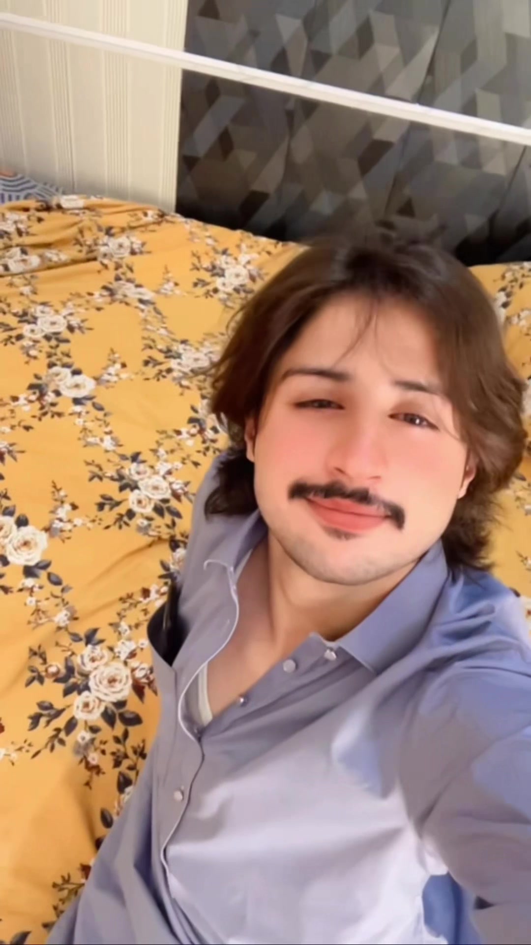 @بادشاہ 👑