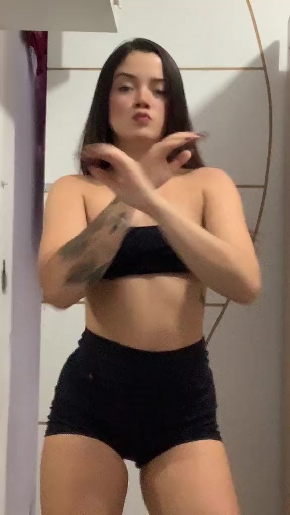 @rebequinha daily