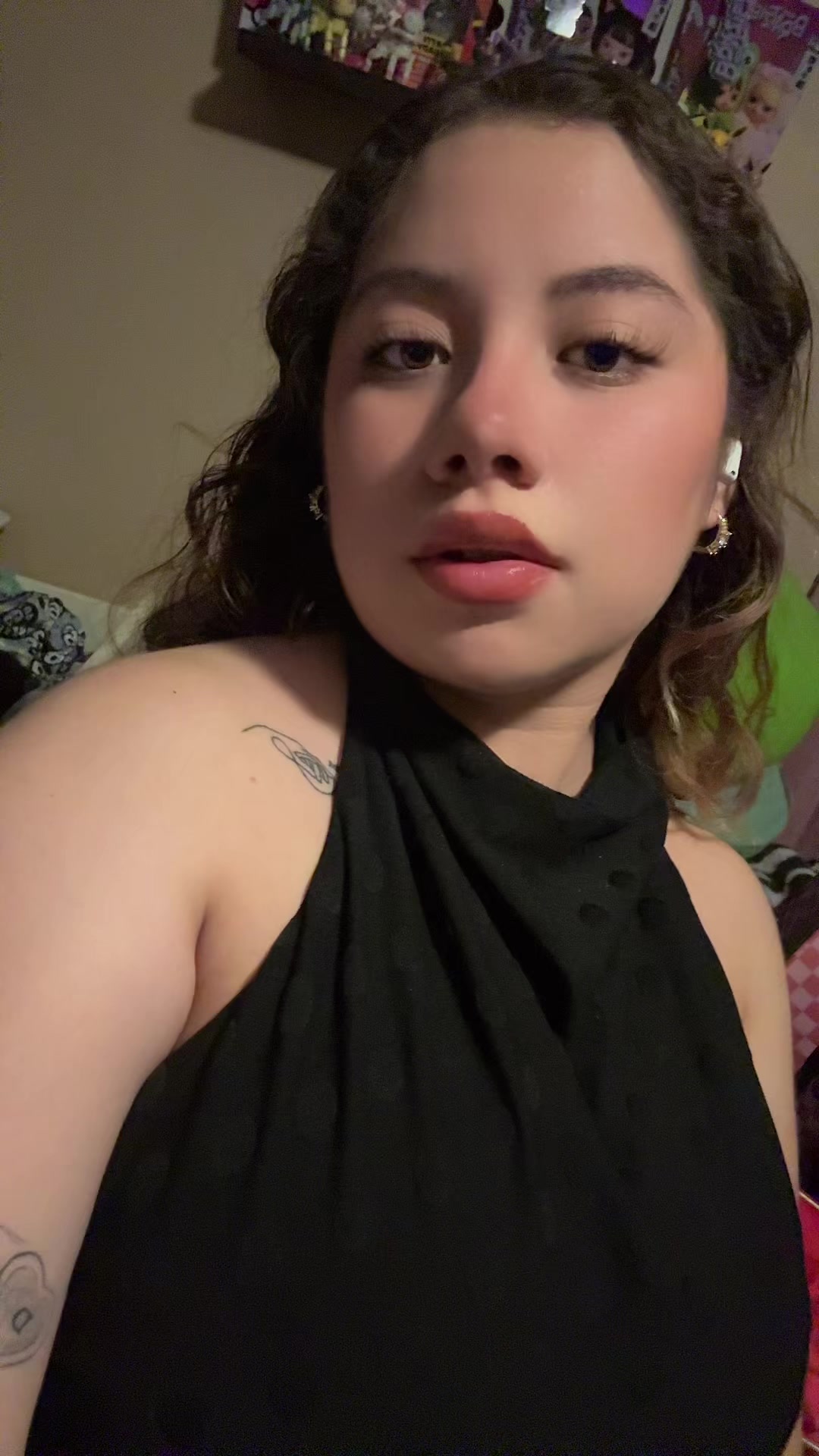 @✨Itzani Serrano✨