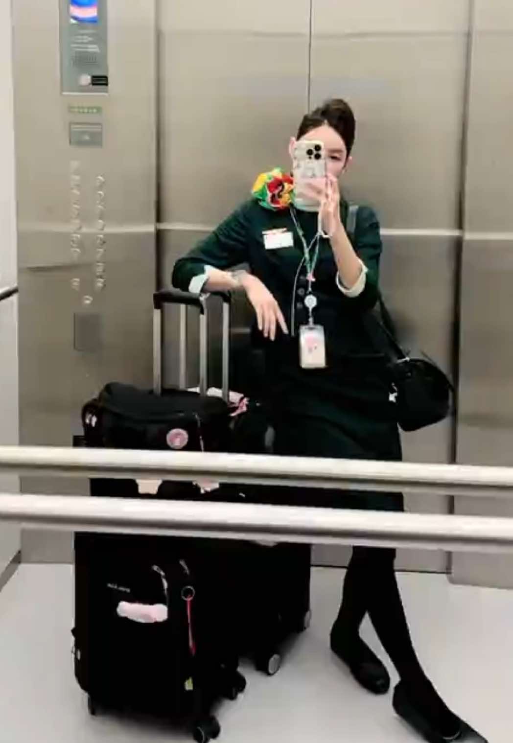 @pxnkpraew 𝓐ᥫ᭡.