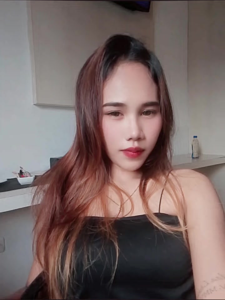@Claudia Karim