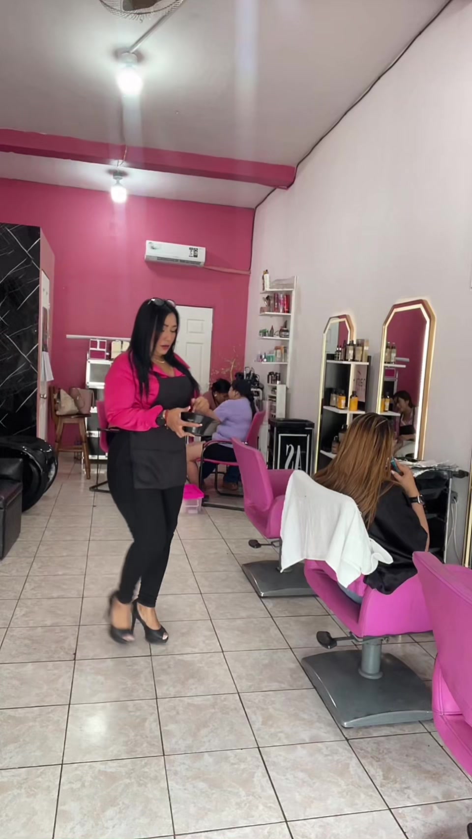 @✂️AnnaQuirozHairDesigner💎