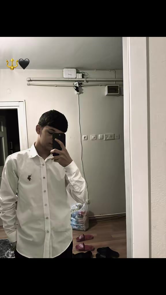 @Aysad_020