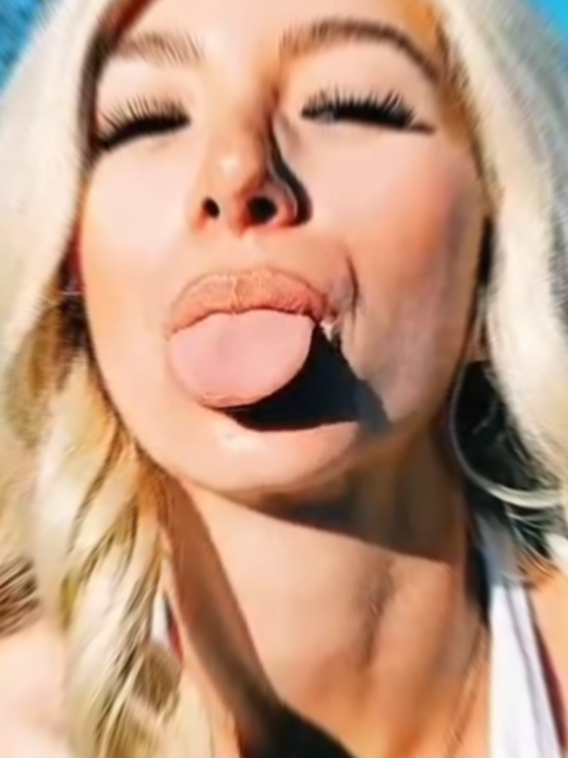 @Scarlettrose