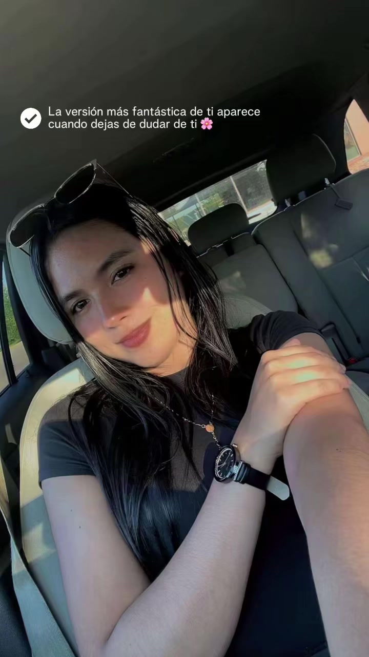 @Valentina 🔥