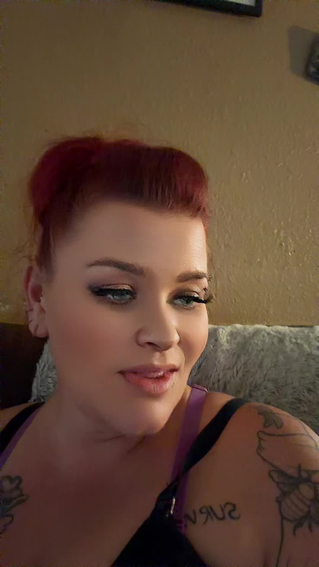 @Urmomznightmare
