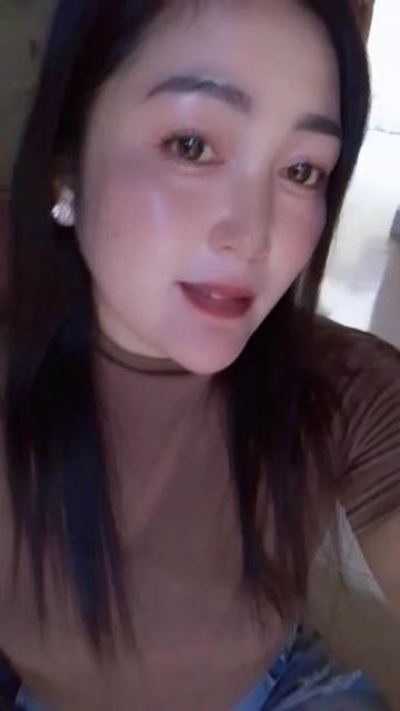 @🐼