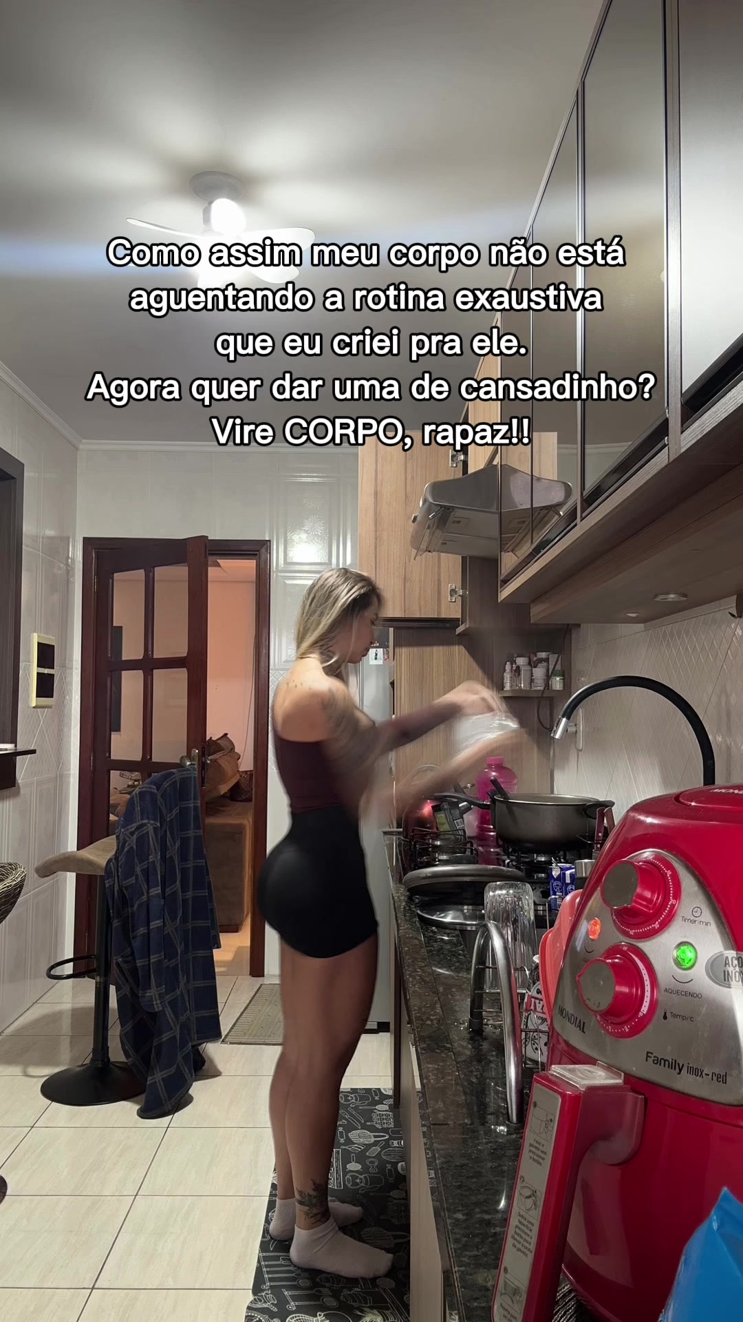 @CAROLCHOK🦊