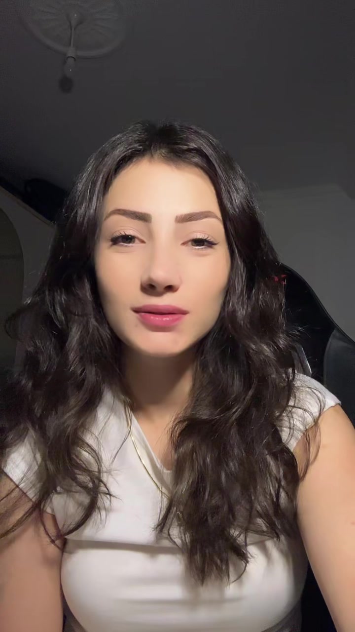 @aleyna🦋