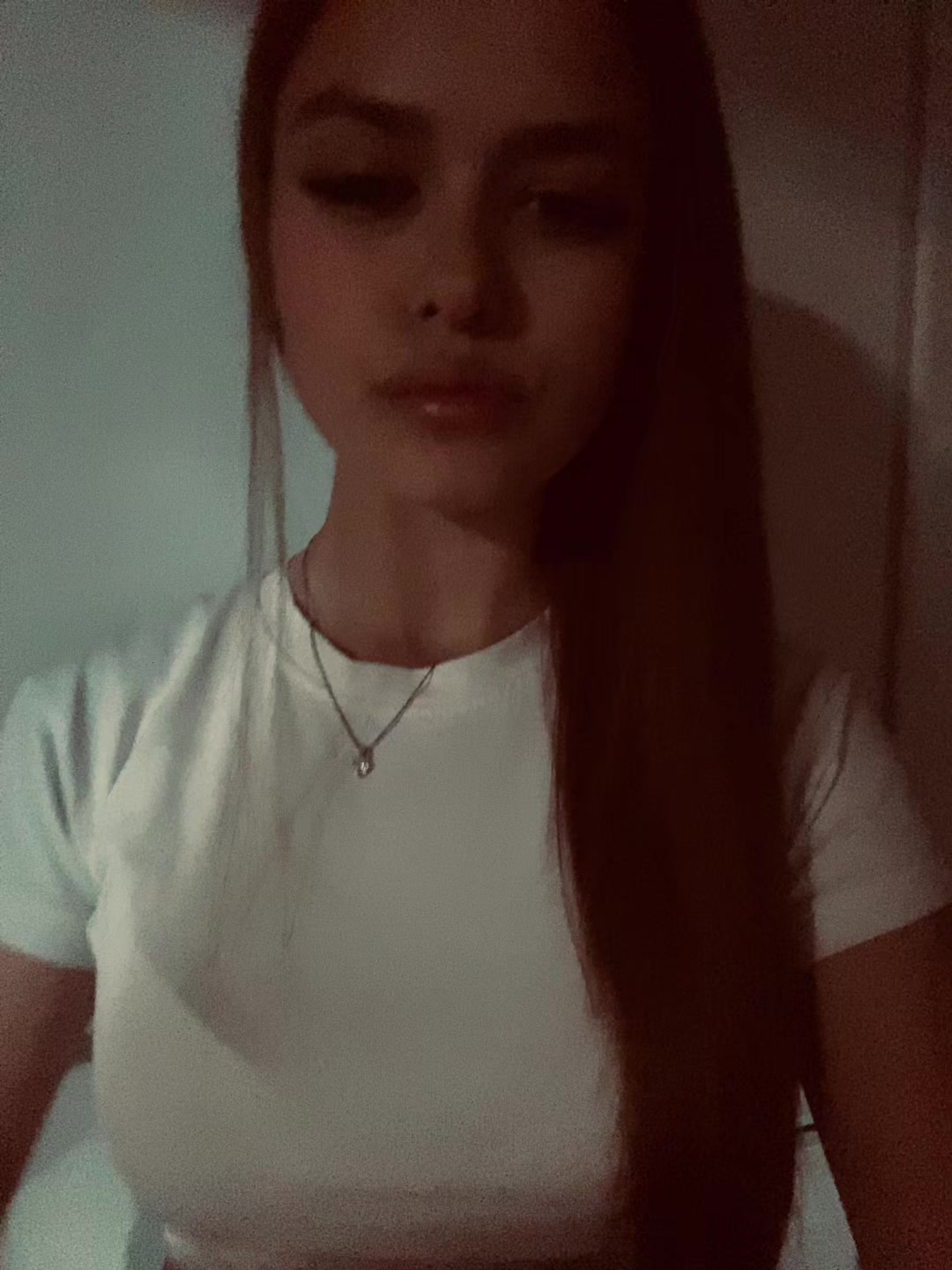 @настя🪽