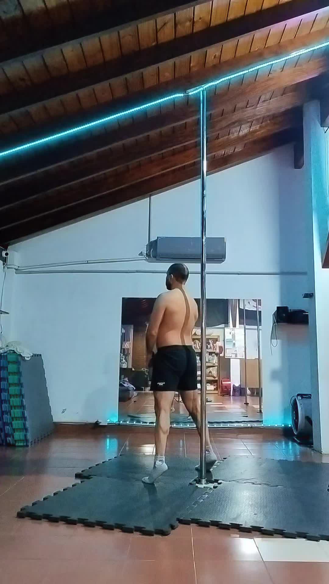 @Bruno Pole Sport