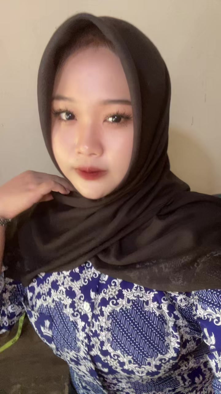 @yaa.vallen