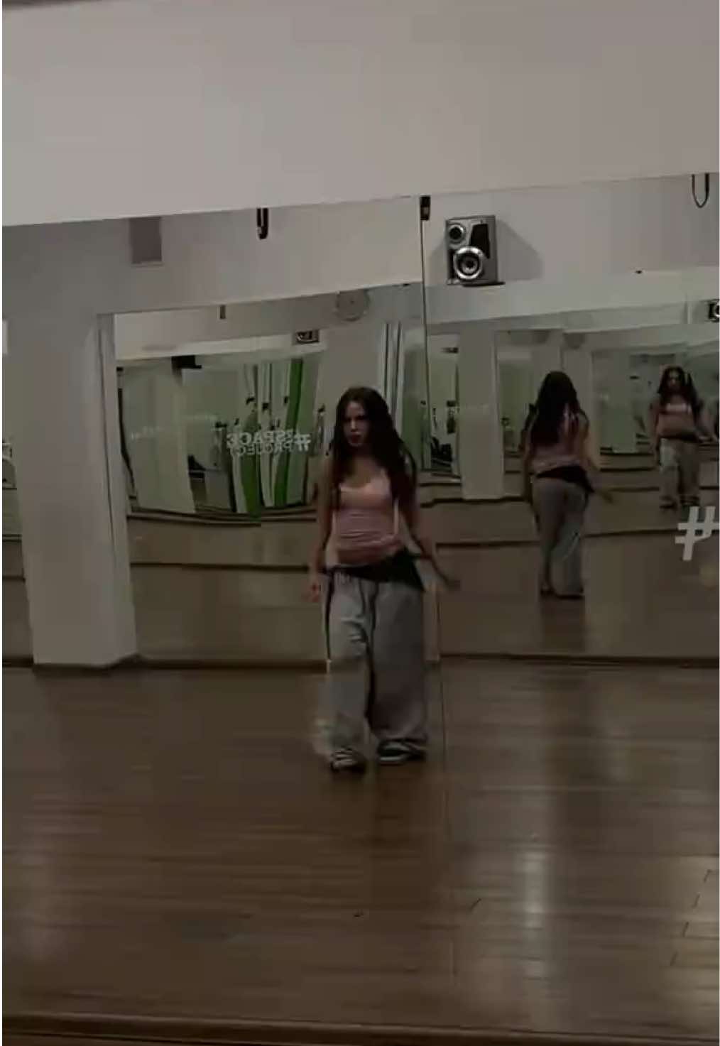 @nicoleta_lvrr