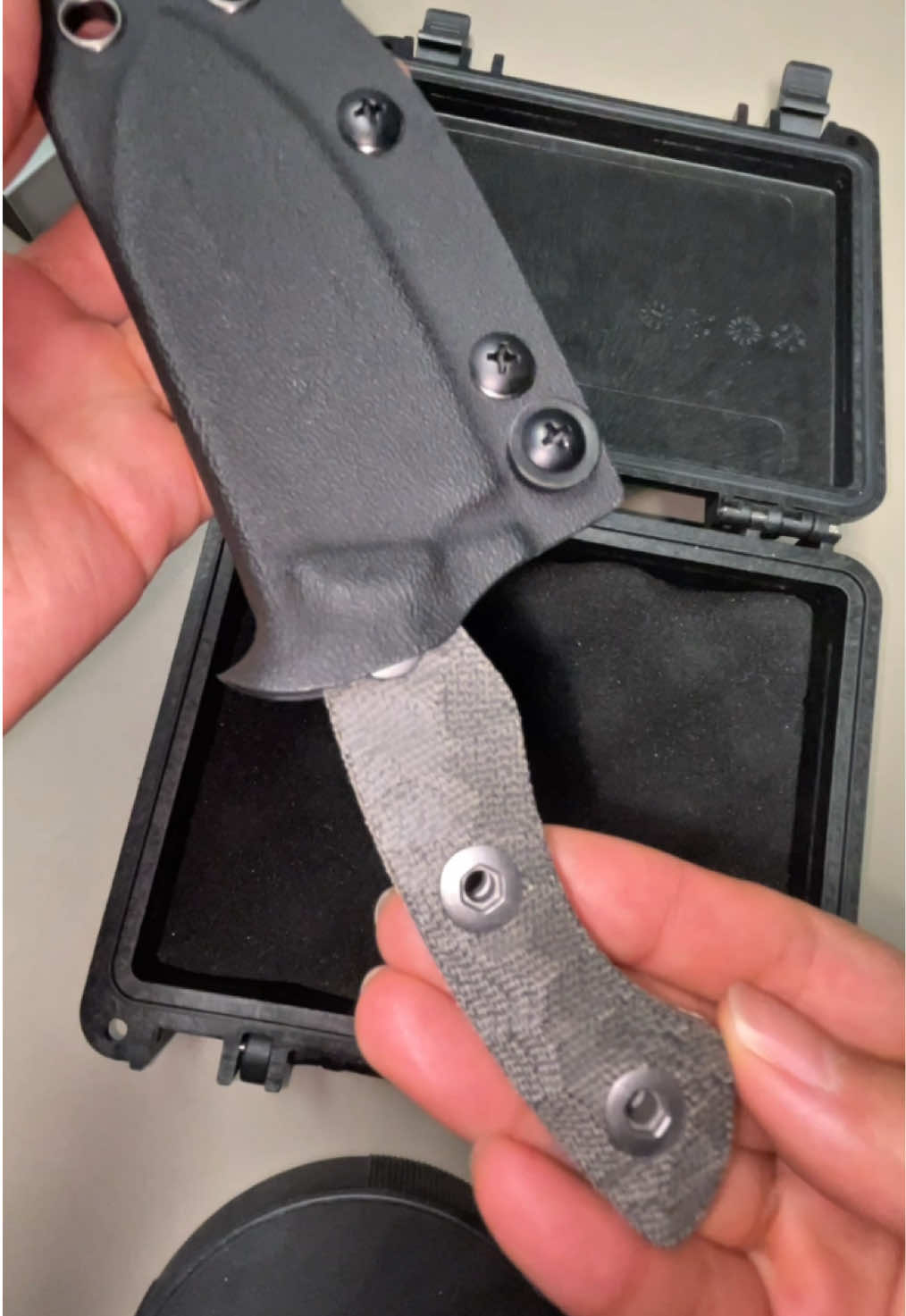 @KIZER KNIVES