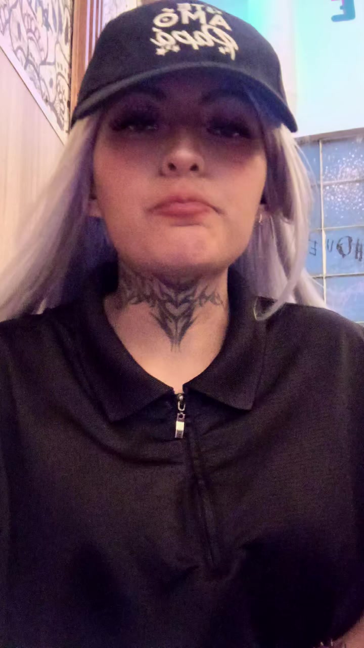 @Carlita