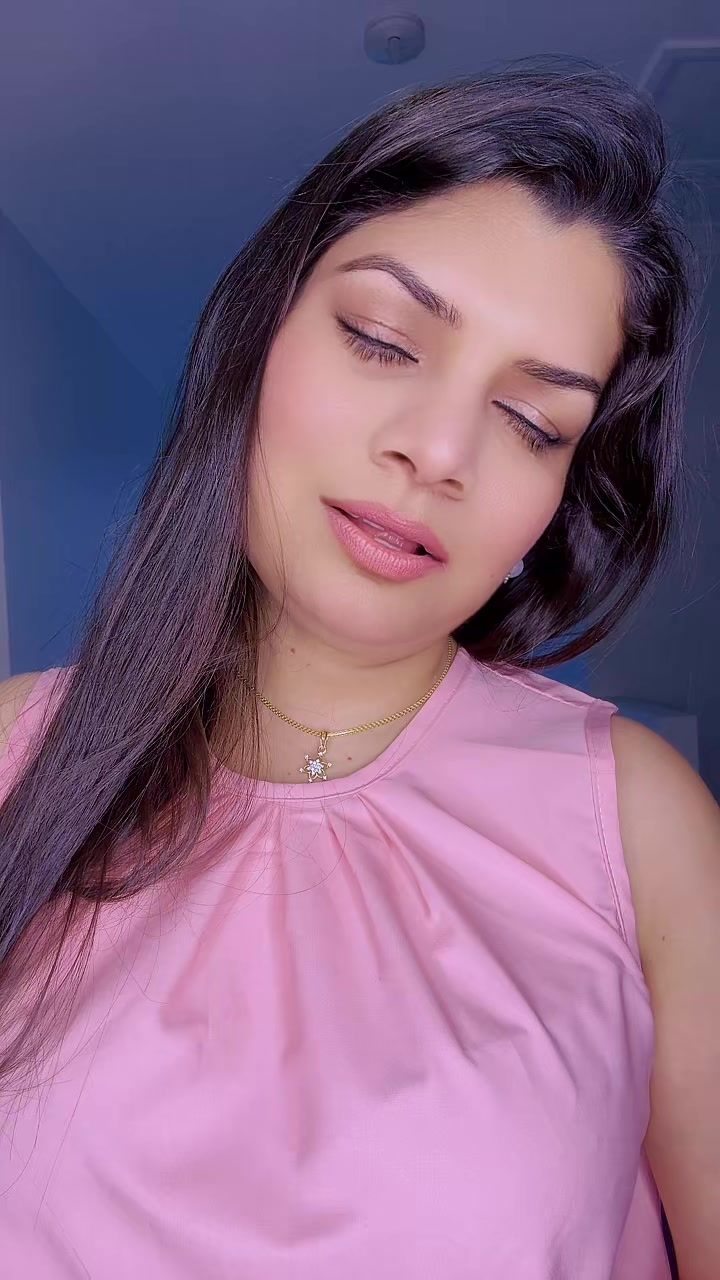 @👑Ɲ𝓪𝓂𝓇𝓪𝕥𝔞𓆩💜𓆪