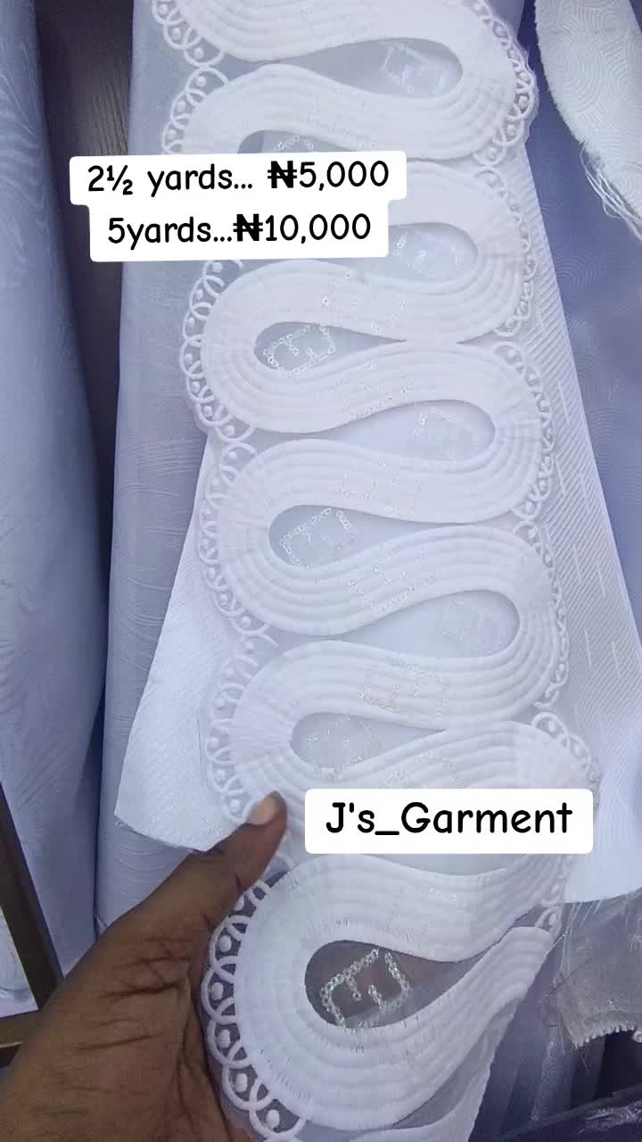 @Julian's_Garment