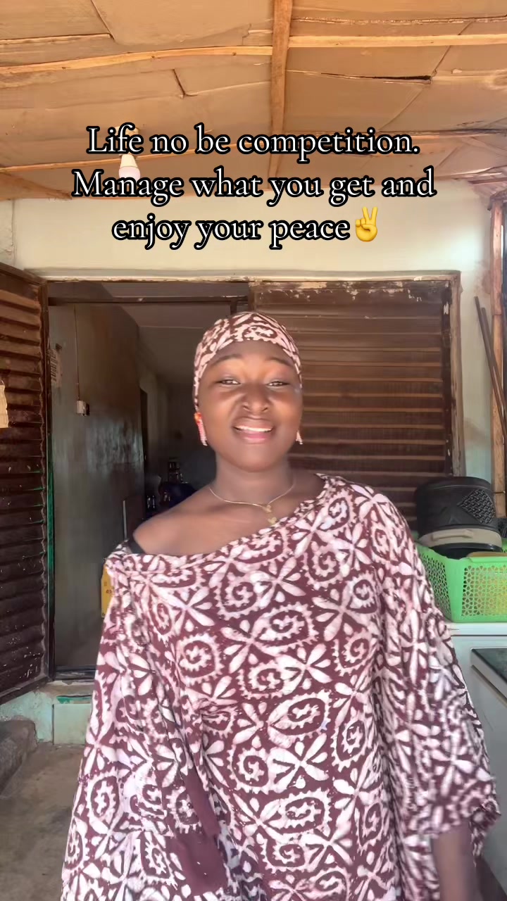 @FATHIAT🥳💯🌺🌸