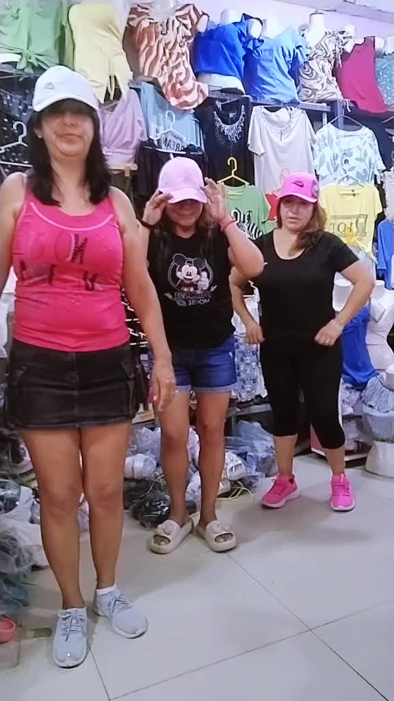 @Karin Gallardo Guerr